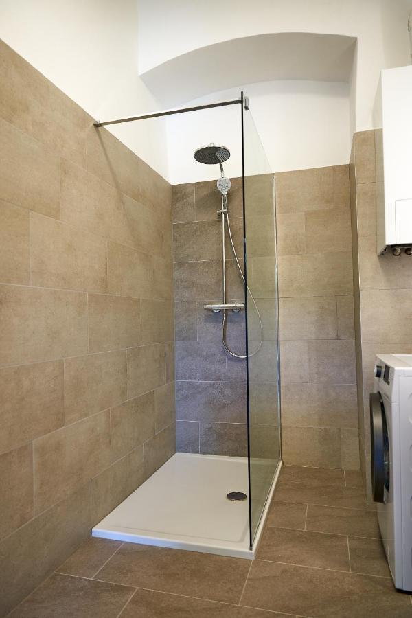 Trendy Apartment 3 Zimmer Zentral Gelegen Βιέννη Εξωτερικό φωτογραφία